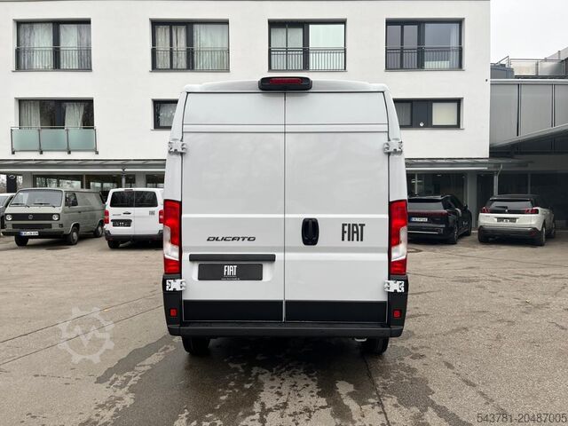Minibus FIAT Ducato 35 L2H2 RüKa Navi CarPlay Allwetter