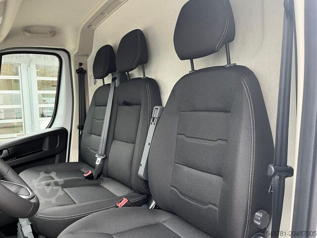Minibus FIAT Ducato 35 L2H2 RüKa Navi CarPlay Allwetter