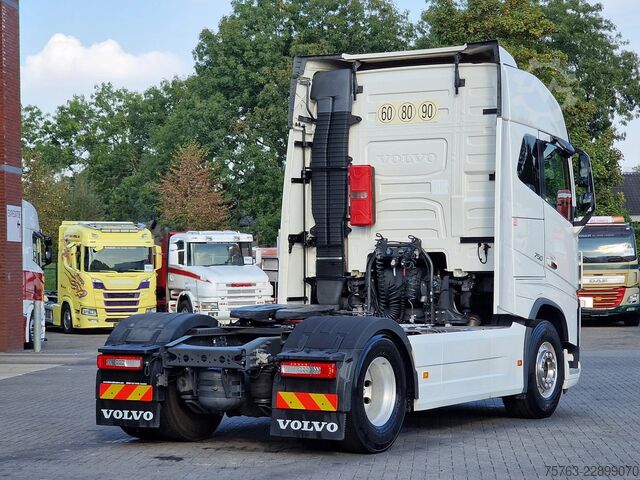 Стандарт-СЗМ Volvo FH 16.750 Globetrotter 4x2 - Retarder - I parkc...