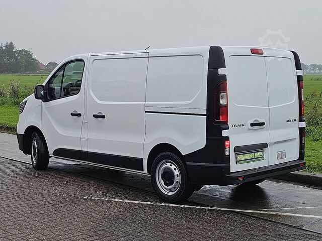 Aukšto stogo universalas RENAULT TRAFIC 2.0 DCI BDCI 130 L1H1