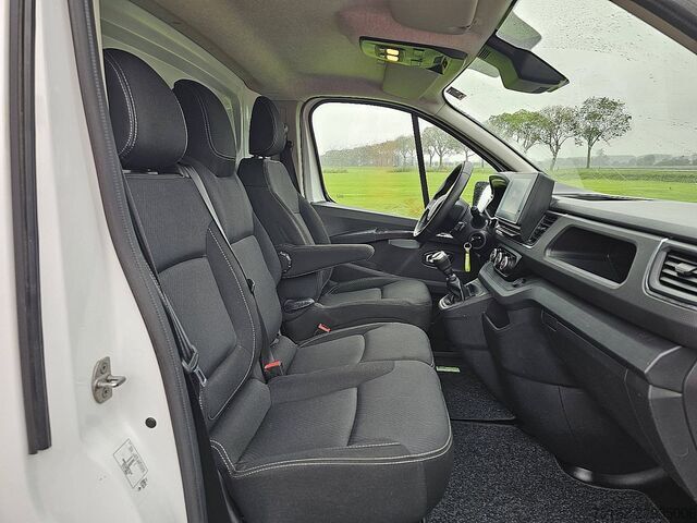 Aukšto stogo universalas RENAULT TRAFIC 2.0 DCI BDCI 130 L1H1