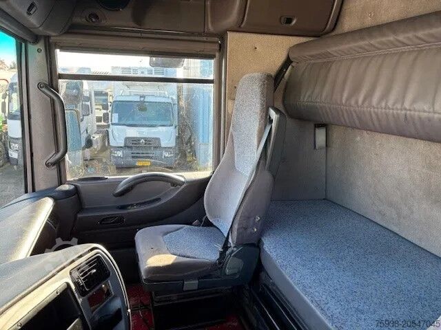 Standard-SZM Renault Magnum 440 E-TECH (MACK ENGINE) (ZF16 MANUAL GE...