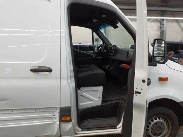 Van bumbung tinggi Mercedes-Benz Sprinter 317 CDI,L2H2,Automatik,Kamera,LED