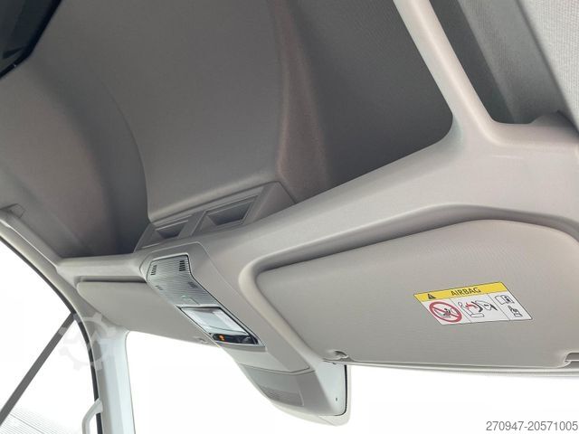 Kombi s visokim krovom VOLKSWAGEN Crafter Kasten 35 L4H3 NAVI PDC DAB KAMERA MFL