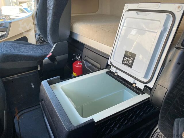 Padrão-SZM Mercedes-Benz Actros 1842 Big space / Automatic