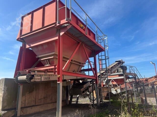 Bunker/dozer Ammann Aufgabebunker