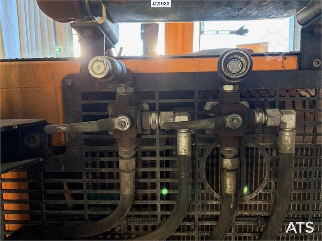 Máquina de perfuração de terras  Geotech 605 Georigger with shear