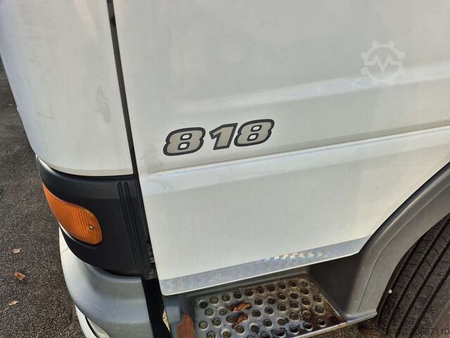 مركبة تجارية MERCEDES-BENZ ATEGO 818