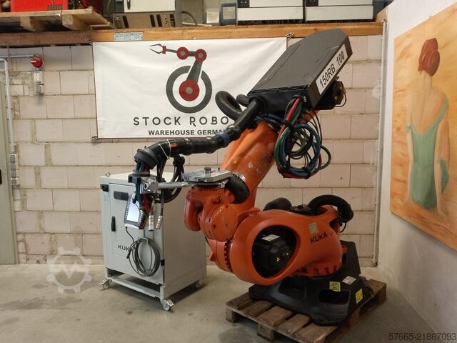 רובוט תעשייתי KUKA KR210 R3300 Ultra K/FLR