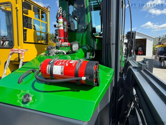 Fjögurra átta lyftari Combilift C5000E / TRIPLEX 8300MM WIDE POSITIONER