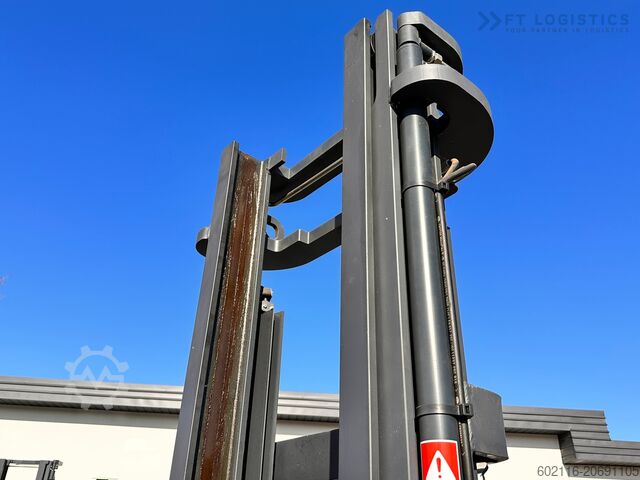 Empilhador de 4 vias Combilift WR / DUPLEX / 4.5M / 2017 / ONLY 30 H