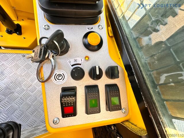 Empilhador de 4 vias Combilift C5000SL / 5T / DUPLEX 4000 MM / GAS