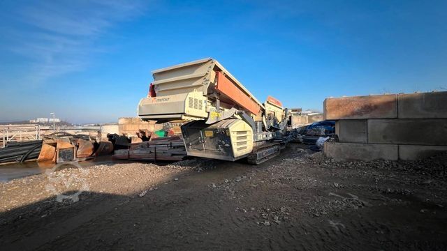 Outro Metso METSO OUTOTEC LOKOTRACK ST2.3*MOBILE SIEBANLAGE