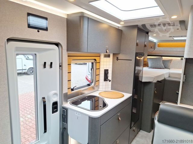 Caravana semiintegrada HYMER/ERIBA ML-T CrossTrail 580 wenig Kilometer