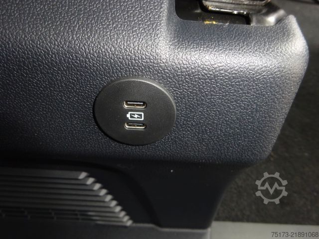 Furgon blaszak FORD Transit Custom Kasten 320 L2 Sport DoKa 4x4 LED