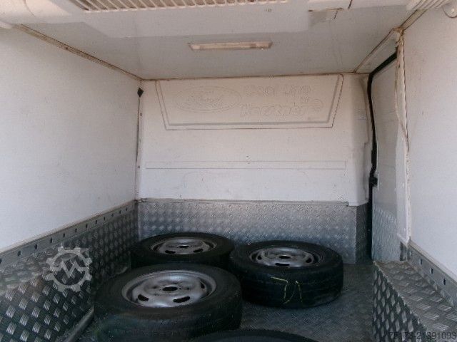 Kühltransporter FORD Transit Kasten 100PS Kühler AHK