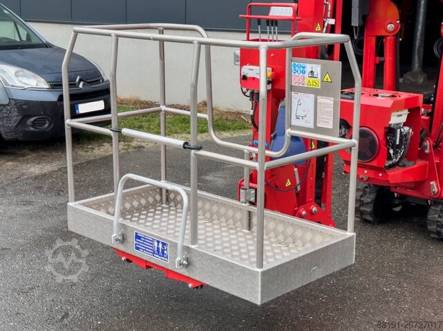 Leddelt teleskopisk arbejdsplatform CMC S 13 F