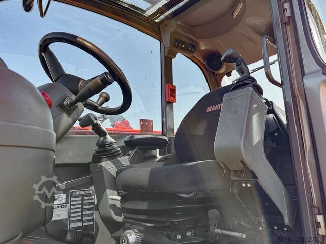 Телескопический погрузчик Manitou MRT 2150 Plus Privilege
