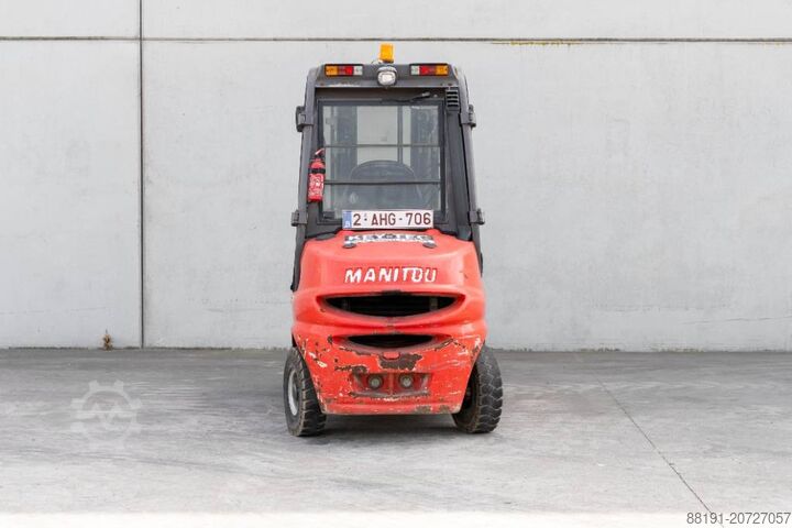 Viljuљkar Manitou MI 25 D