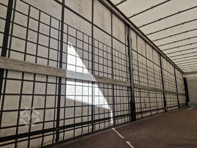 Semi-remorque Schmitz Cargobull TAUTLINER