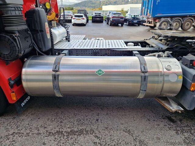 Tracteur routier standard Iveco Stralis