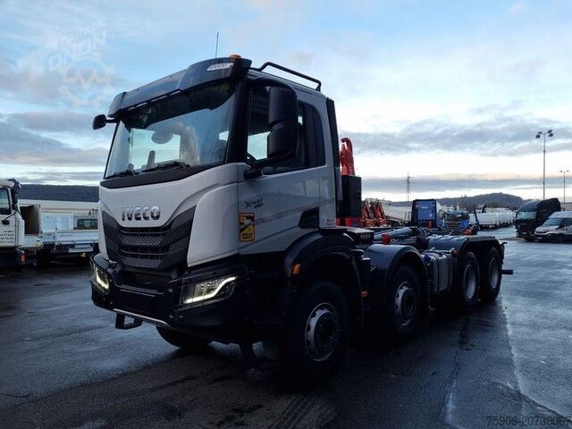 Camion benne Iveco X-WAY