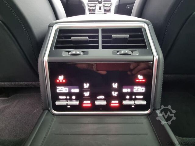 Kitos komercinės transporto priemonės Porsche Panamera