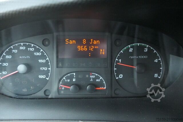 Transporter mit Koffer iveco Daily 35 S11 C30C AUTOMATIK KAMERA Regale LUFT DURCHGANG EURO-5 CoC