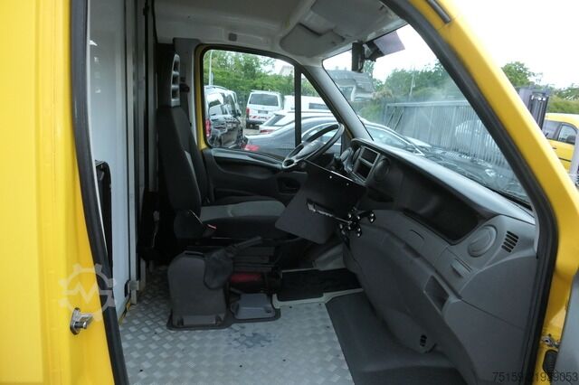Transporter mit Koffer iveco Daily 35 S11 C30C AUTOMATIK KAMERA Regale LUFT DURCHGANG EURO-5 CoC