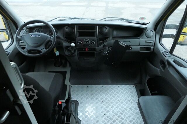 Transporter mit Koffer iveco Daily 35 S11 C30C AUTOMATIK KAMERA Regale LUFT DURCHGANG EURO-5 CoC
