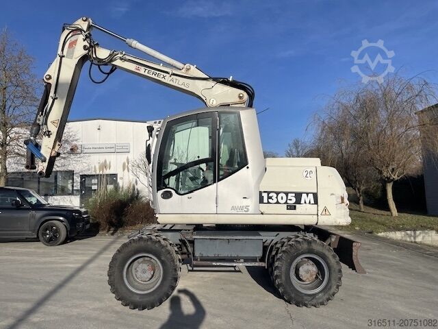 Mobilbagger ATLAS Terex 1305M mit Greifer