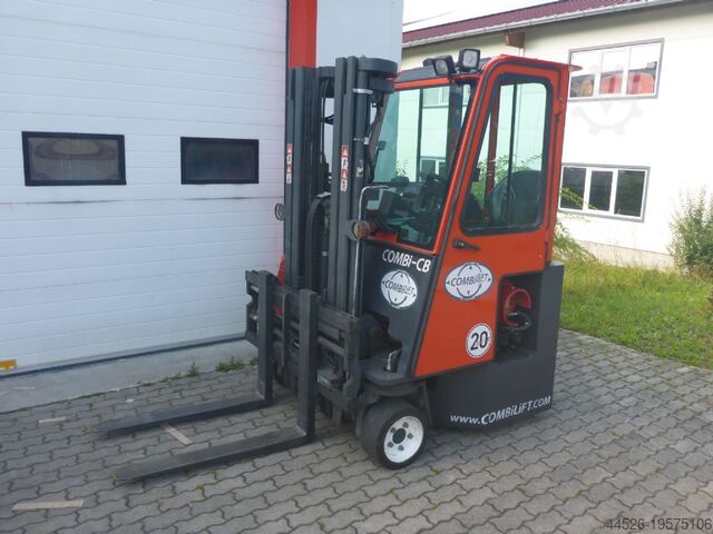 Четырехсторонний фронтальный погрузчик Combilift C2500