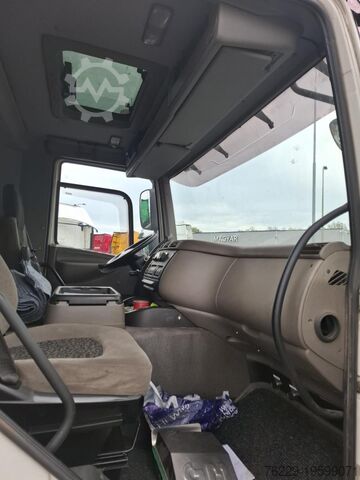 Kapal Tanker DAF FAN CF75
