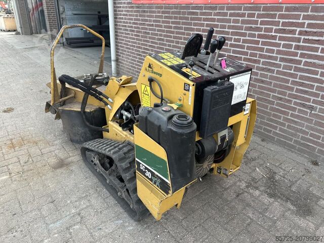 Mesin penggiling tunggul Stobbenfrees SC30TX - Gebruikt