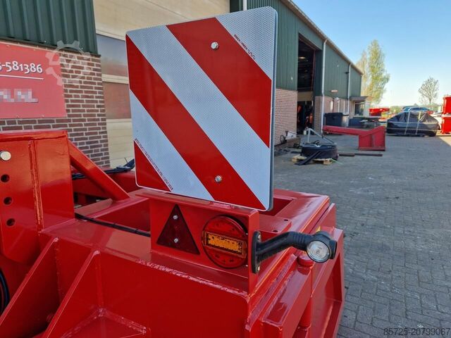 Bottom flattener Bizon AGM