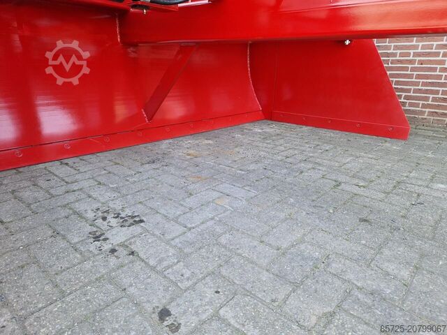 Bottom flattener Bizon AGM