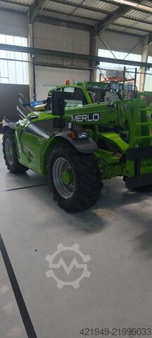 कठोर टेलीहैंडलर Merlo TF 33.7-115