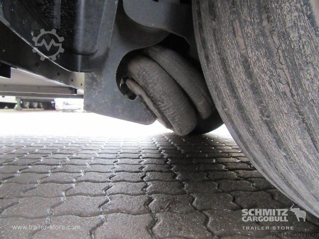 Otvorený náves s plachtou Schmitz Cargobull Curtainsider Mega Getränke