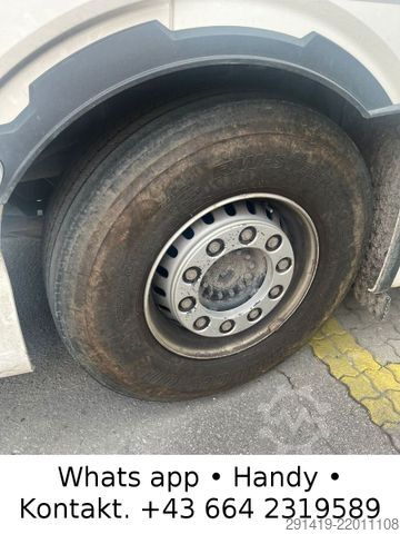 משאית מנוף מעלית מכולות (roll-off) MAN TGX 26.510 6x2  Abrollkipper Unfall Bj 2023