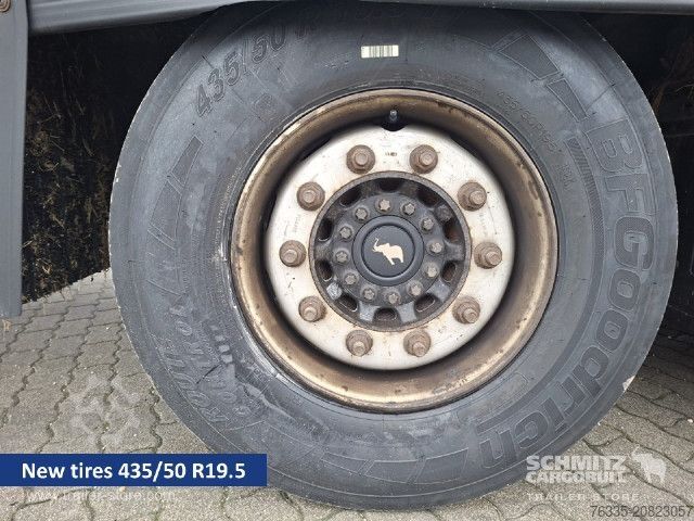 Auflieger mit Pritsche & Plane Schmitz Cargobull Curtainsider Mega