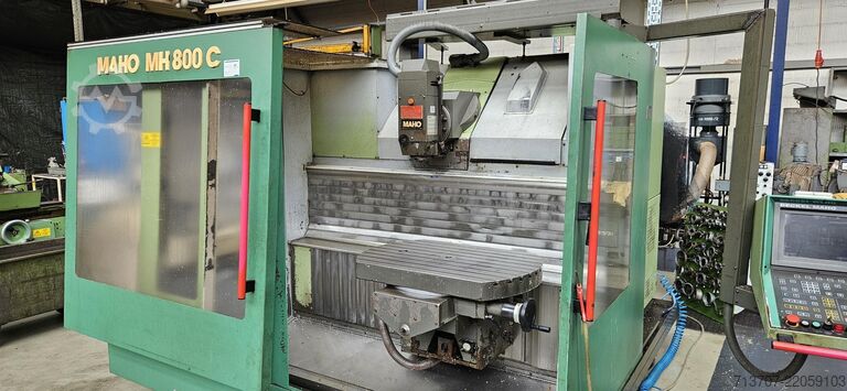 Centre d’usinage universel Deckel Maho MH 800C