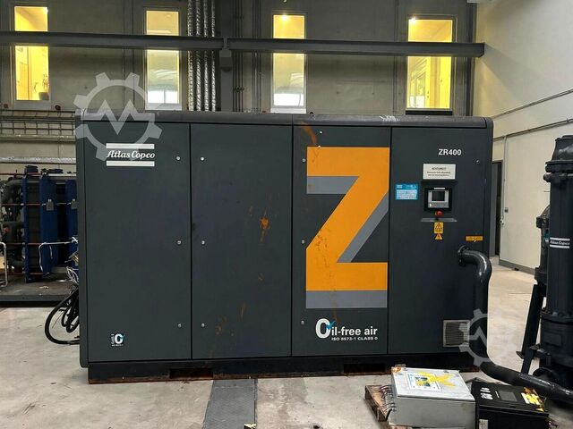 스크류 컴프레서 + 에어 드라이어 Atlas Copco ZR 400-7,5