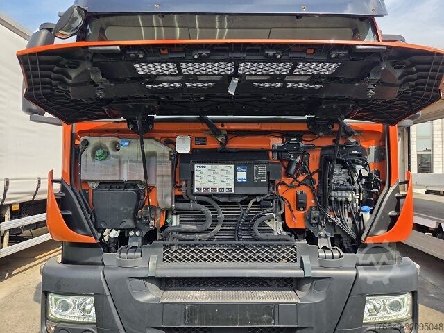 Платформа з апарелями для перевезення транспорту Iveco Stralis AD 260S36