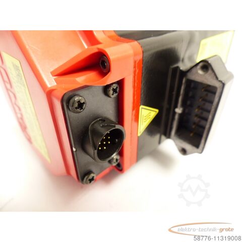 Fanuc motor Fanuc A06B-2218-B000 # 0100 Motor + A860-2050-T321 SN C164F0ED5 - ! -