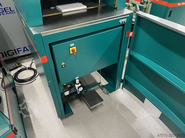Bogbindingsmaskine Schmedt PraLeg XL 18-60 Case in machine + Schmedt PraForm 21-50 Press