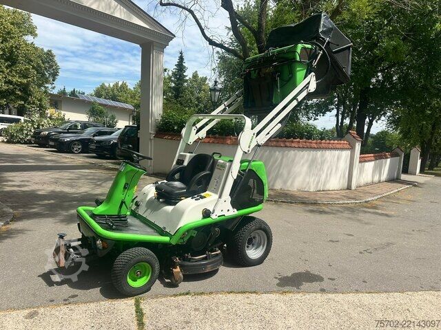 Kombijevsko vozilo  Etesia H124D Profi Aufsitzmäher