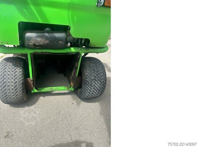 Kombijevsko vozilo  Etesia H124D Profi Aufsitzmäher