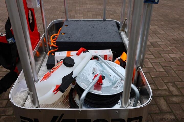 Nivelletty teleskooppinen työtaso Platform Basket Spider 18.90 PRO CE Declaration, Valid inspection,