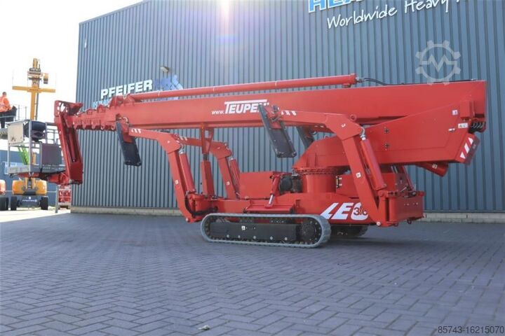 Plataforma de trabajo telescópica articulada Teupen Leo 36t As-Is, 230 V Electric Motor + Diesel, Rubb