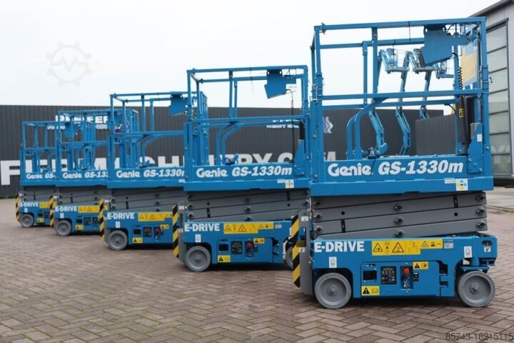 Ngritës me gërshërë Genie GS1330M All-Electric DC Drive, 5.9m Working Height